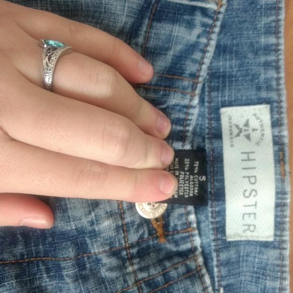 Clothes - Picture 2 of 9